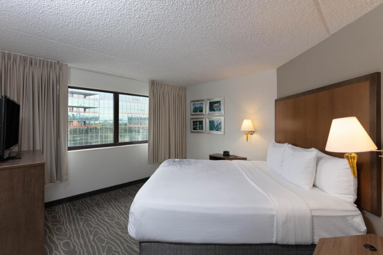 La Quinta By Wyndham Secaucus Meadowlands Otel Dış mekan fotoğraf